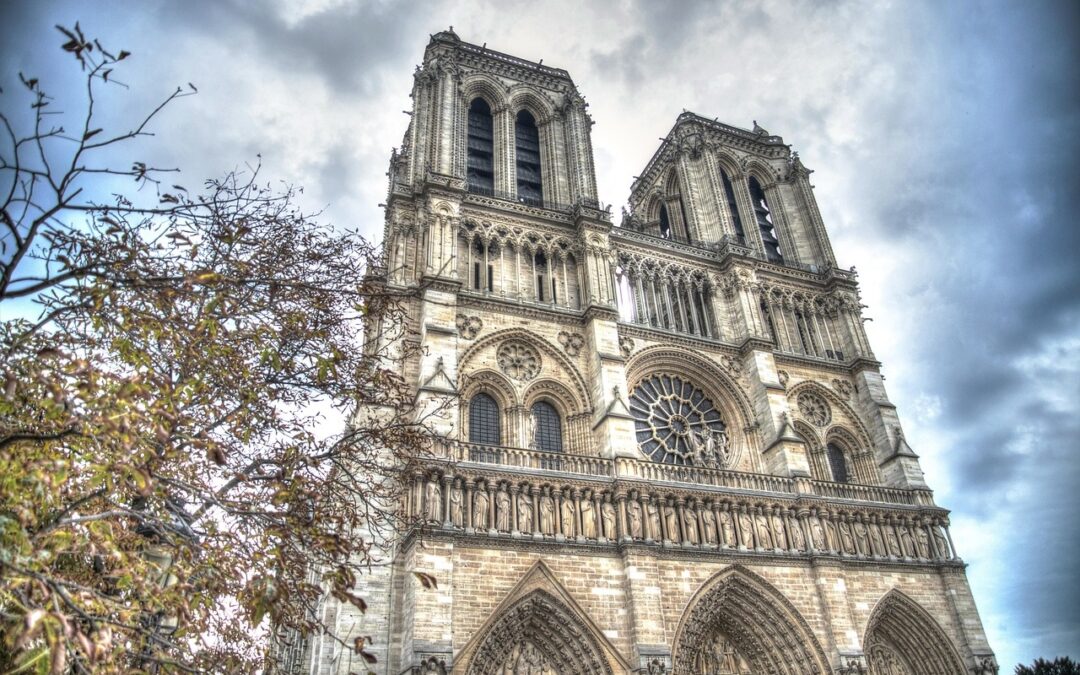 PARIS avec la Cathédrale NOTRE DAME